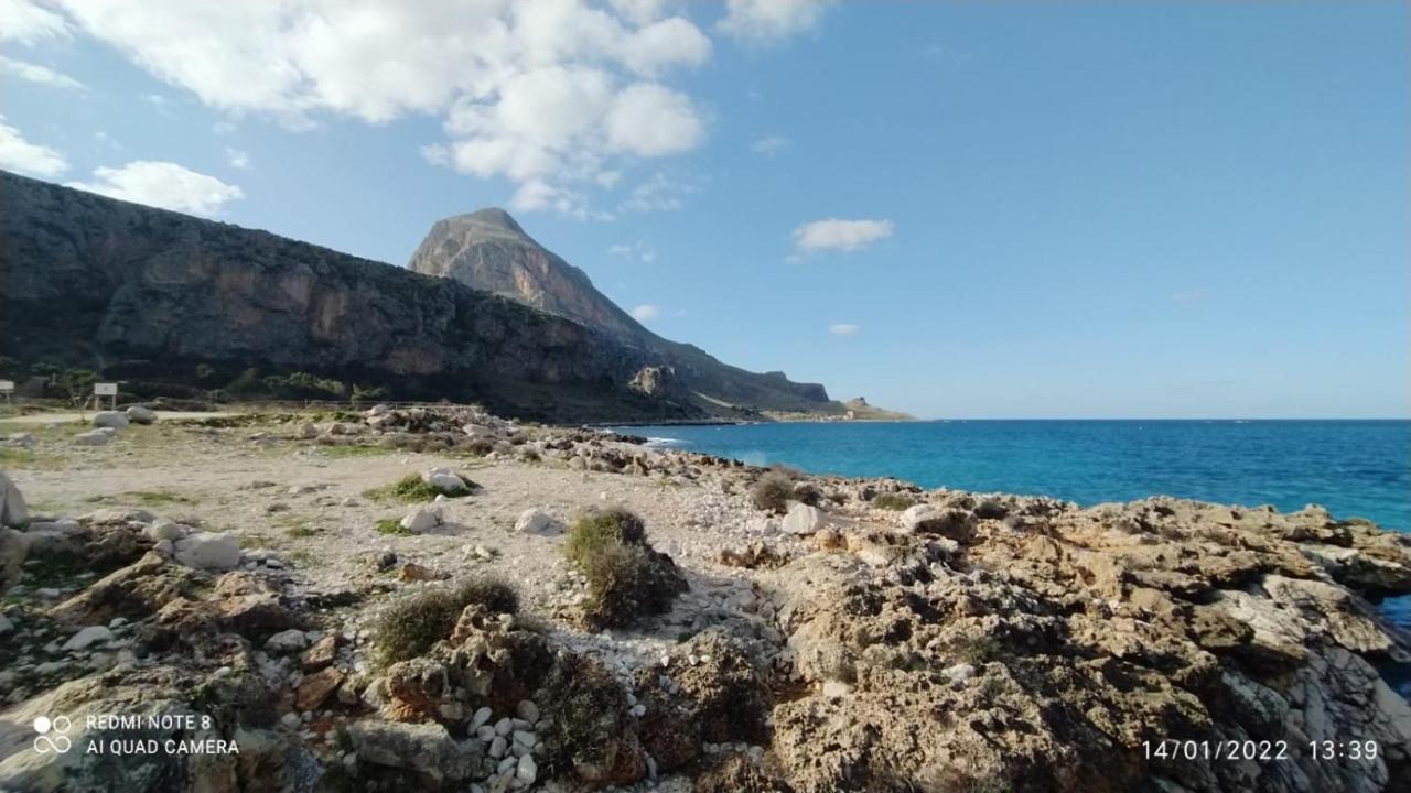 Case Cala Bucerno Castelluzzo Esterno foto
